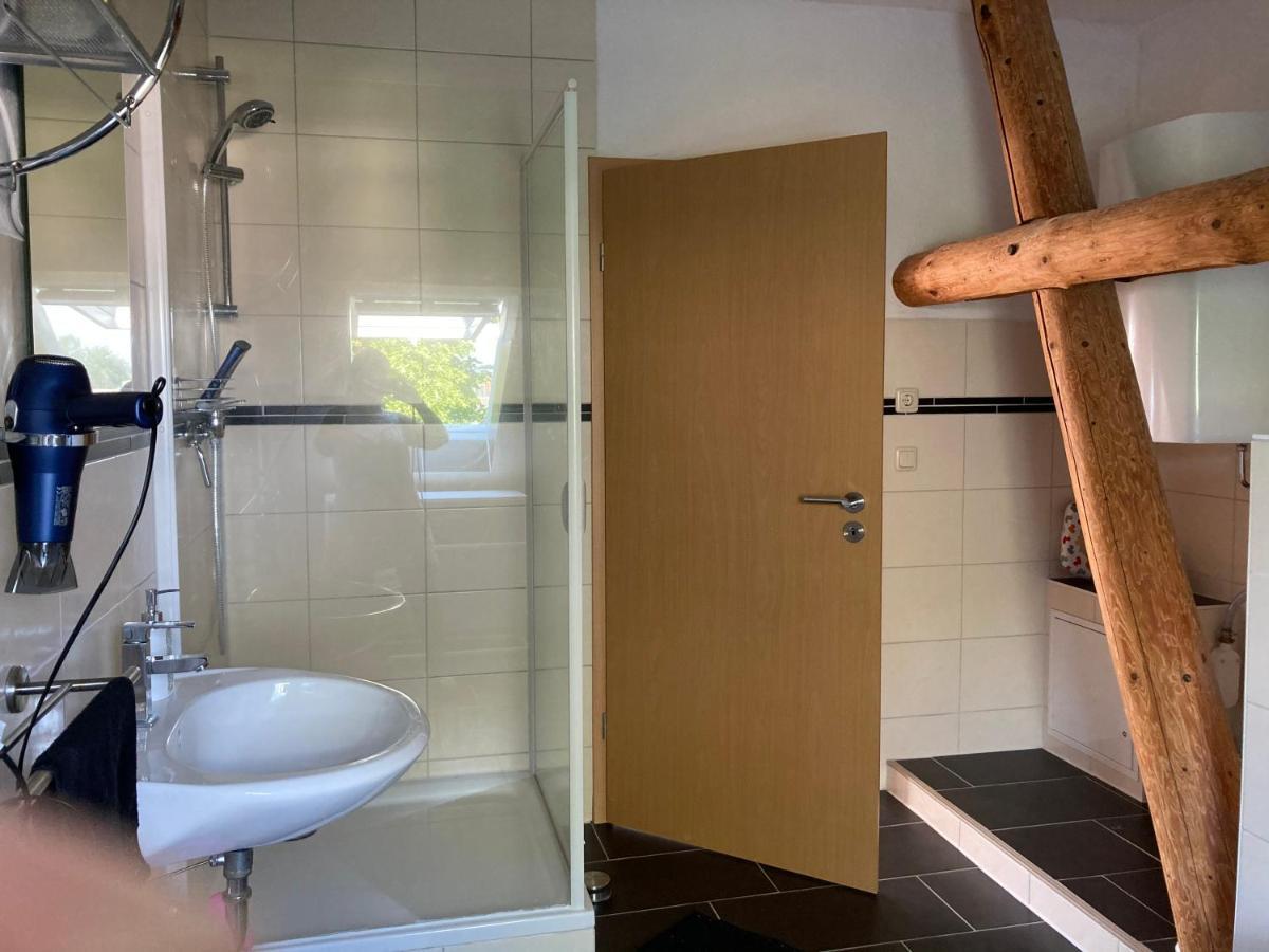Landhausidyll Apartment Wohn- Und Schlafzimmer คลุทซ์ ภายนอก รูปภาพ